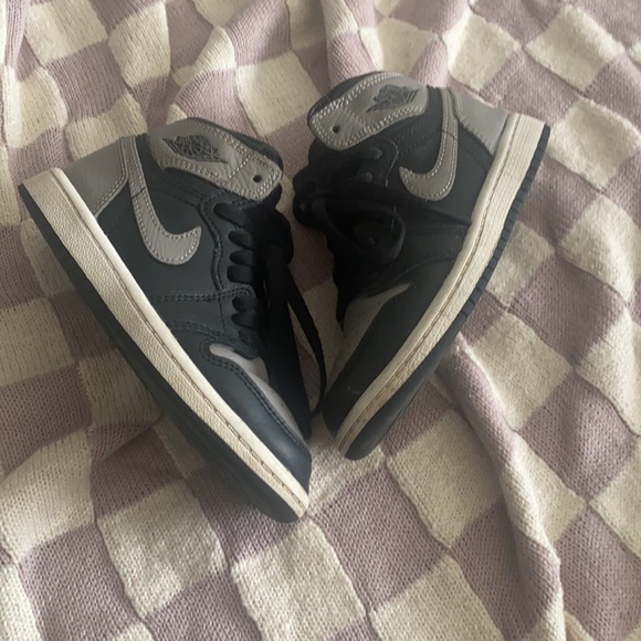 Jordan 1 - Picture 2 of 3